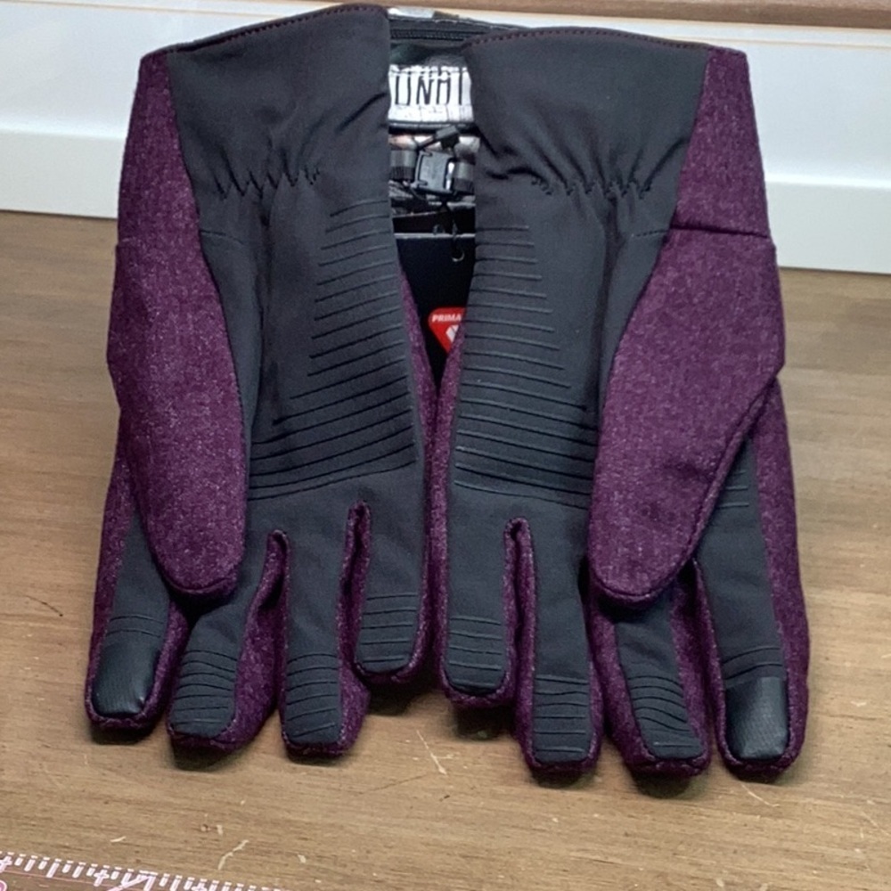 Woman's Purple Gloves - Picture 2 of 5